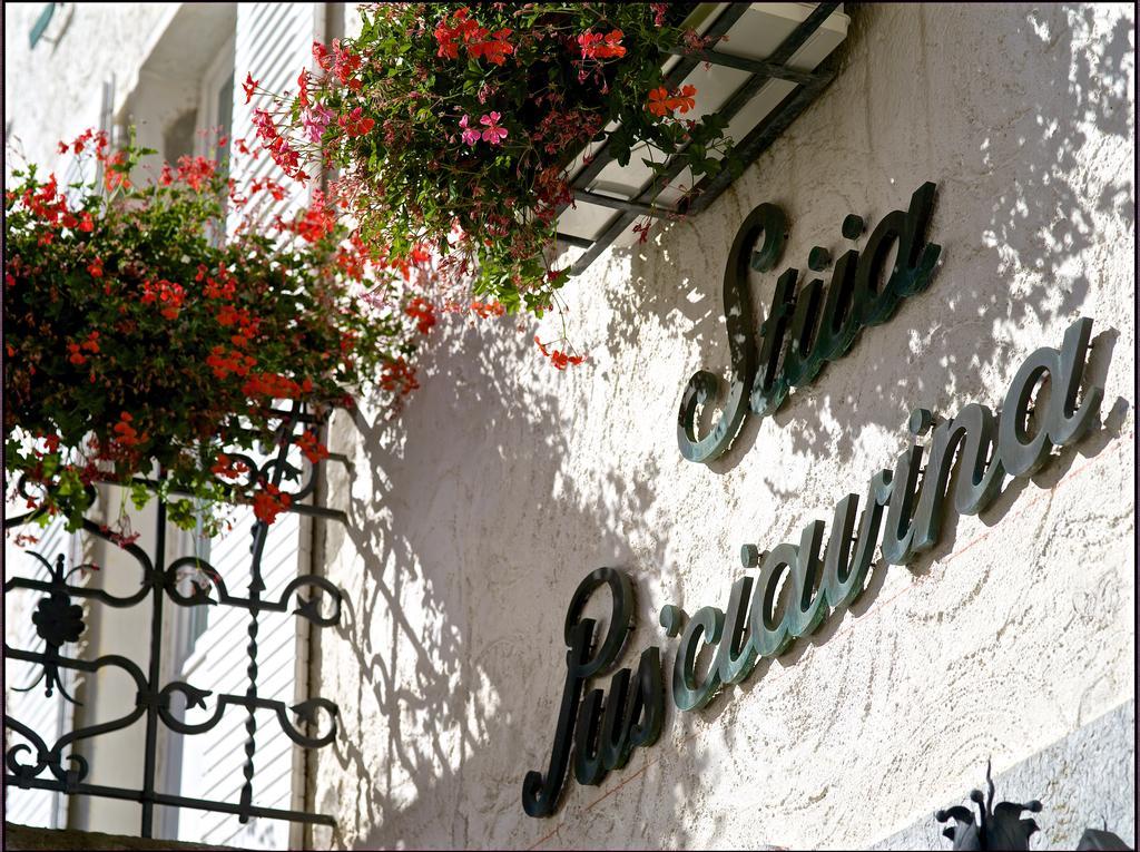 Poschiavo Suisse Hotel & Traditional Fondue Stube Exterior photo